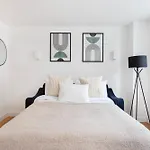 Bnbnova - Fitzrovia With Balcony