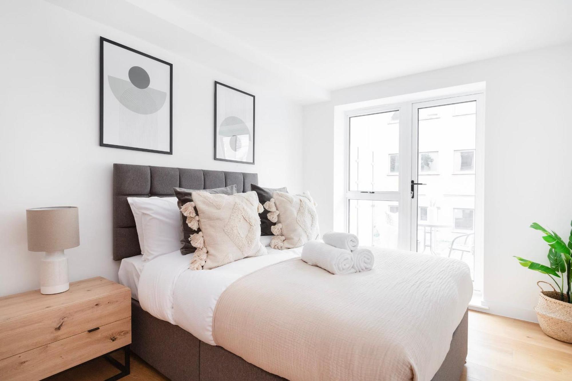 Apartment Bnbnova - Fitzrovia With Balcony London